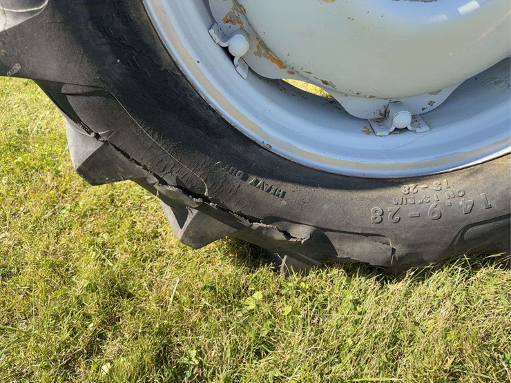 ford-tractor-image-27