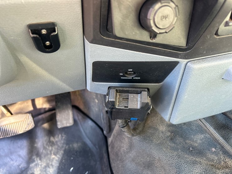 2011-ford-f350-image-65