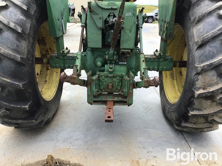 1966-john-deere-3020-image-11