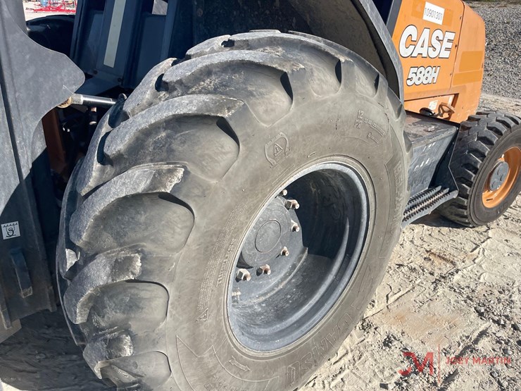 2019-case-588h-image-12
