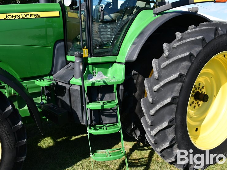 2008-john-deere-8230-image-19