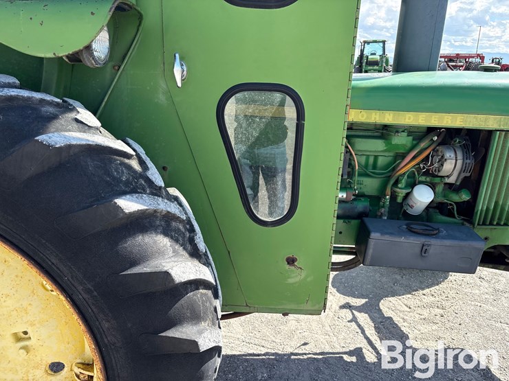john-deere-2030-image-17