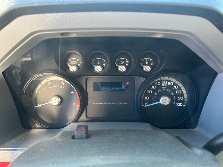 2011-ford-f350-image-67