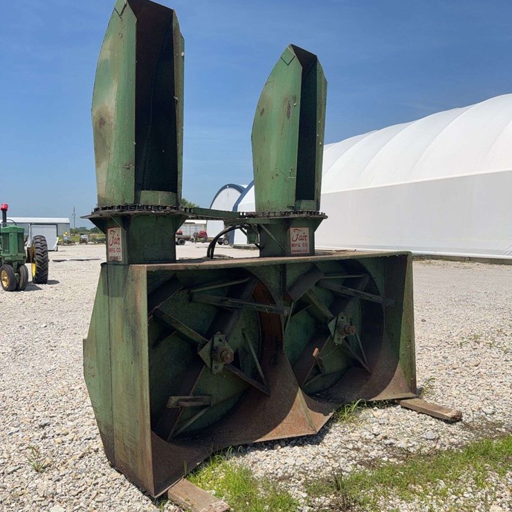 Fair MFG. Snowblower