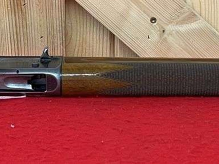 browning-a-5-16-gauge-semiauto-shotgun-image-6