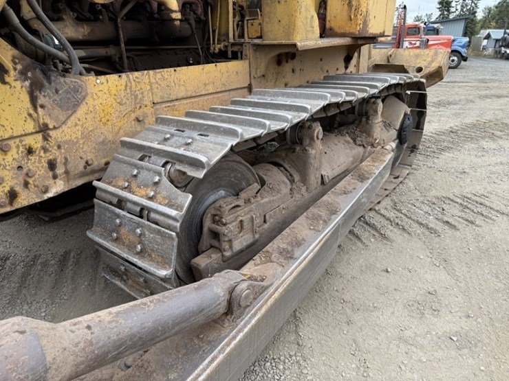 1963-caterpillar-d8h-image-13