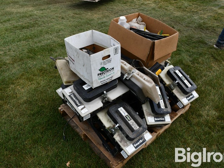 pallet-of-smart-boxes-image-5