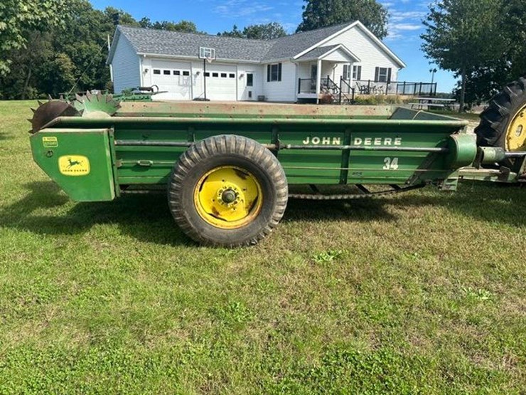 john-deere-34-image-1