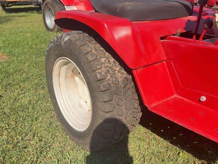 wheelhorse-raider-12-image-11