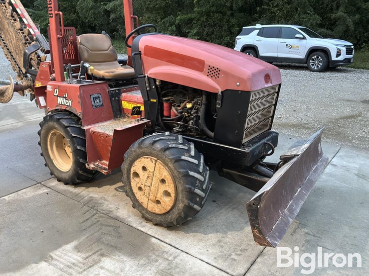 2010-ditch-witch-rt45-image-12