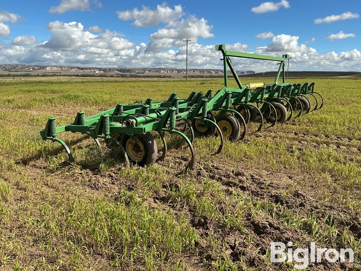 john-deere-1610-image-7