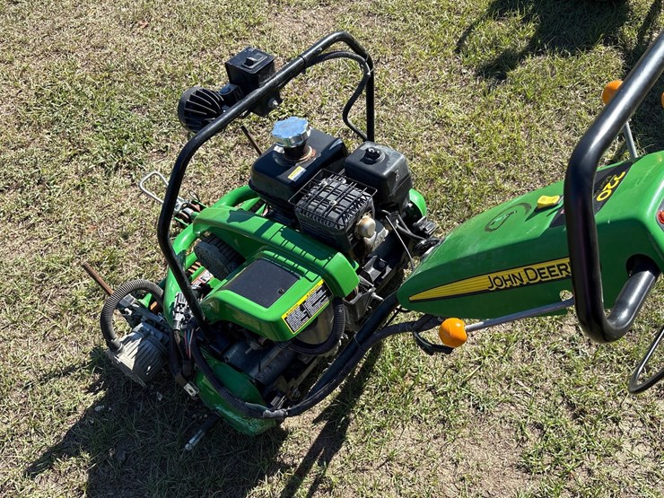 john-deere-11-image-3