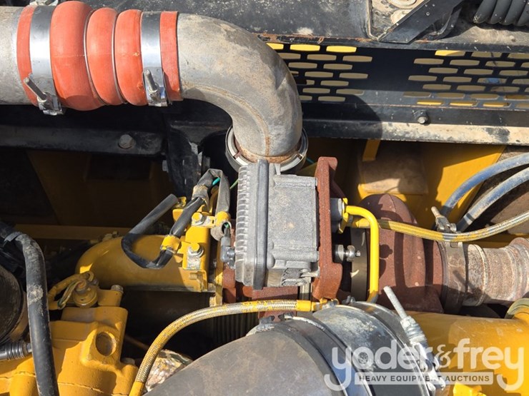 2019-deere-470g-lc-image-63