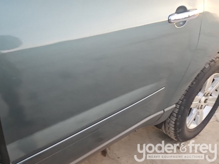 2009-chevrolet-traverse-image-21