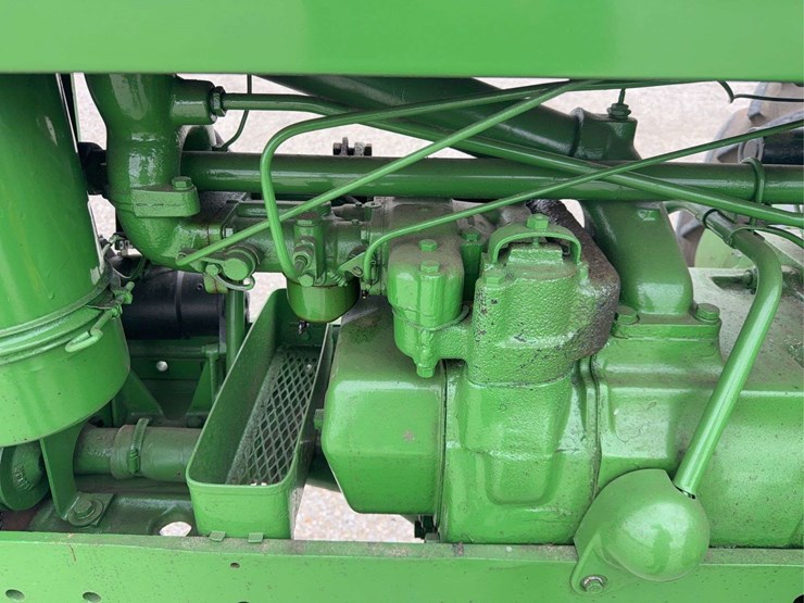 1953-john-deere-60-image-25