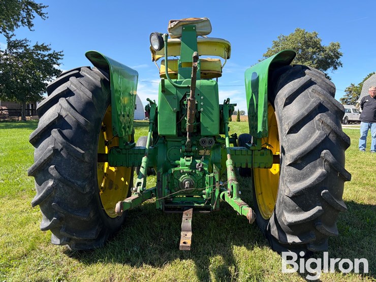 1964-john-deere-3020-image-6