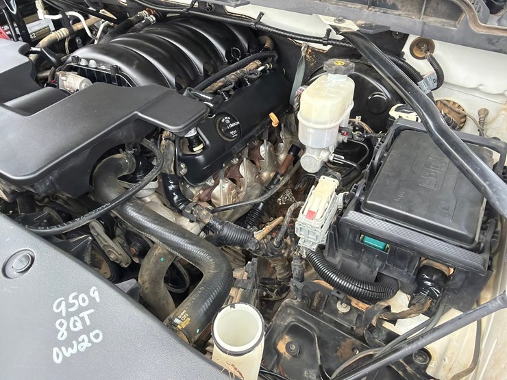 2019-chevrolet-silverado-1500-image-82