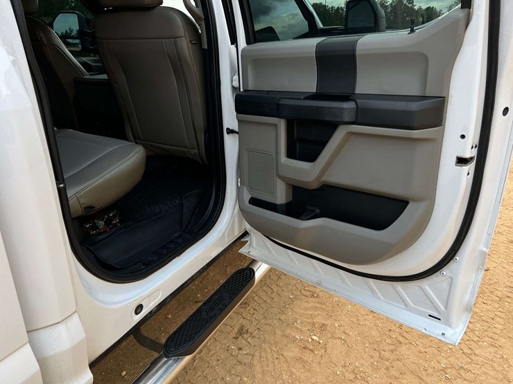 ford-f250-image-27