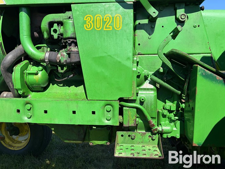1964-john-deere-3020-image-12