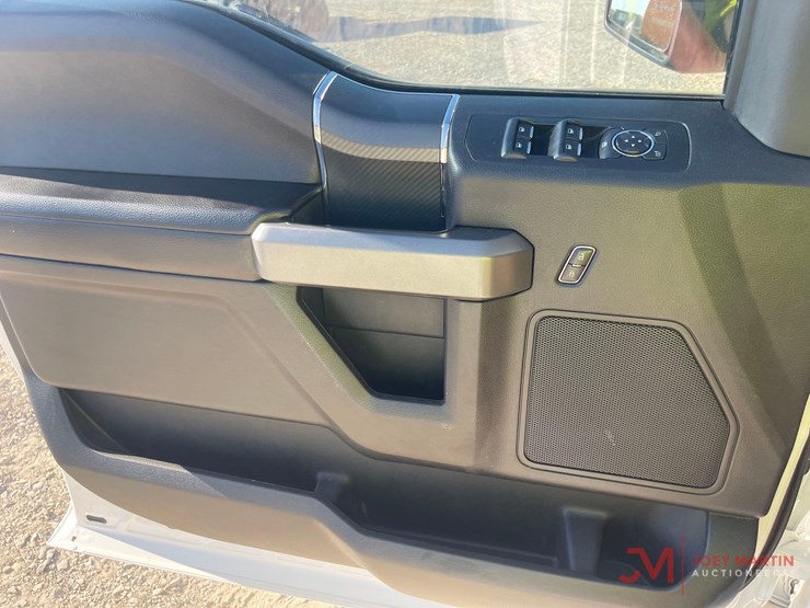 2018-ford-f150-xlt-image-25