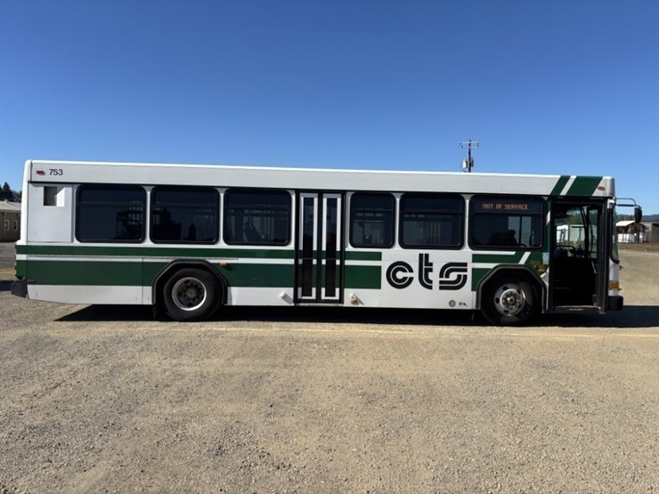 2010-gillig-35'-transit-bus-image-6