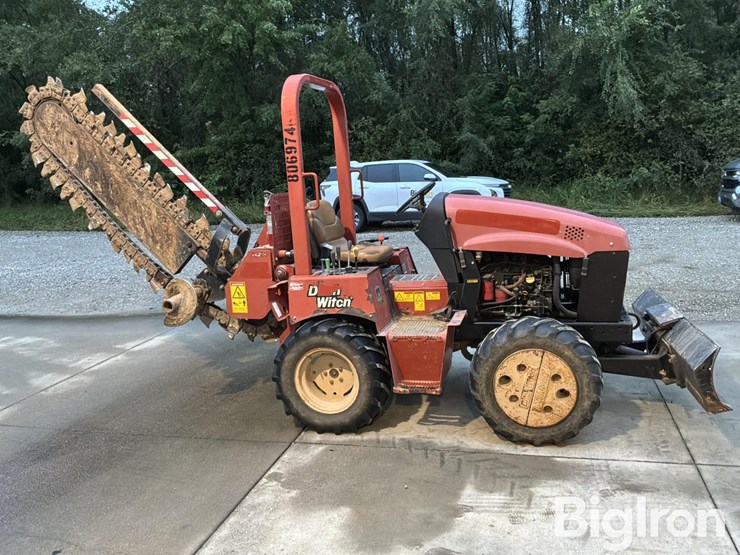 2010-ditch-witch-rt45-image-4