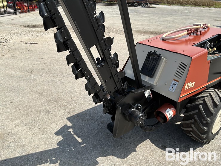 2004-ditch-witch-410sx-image-12