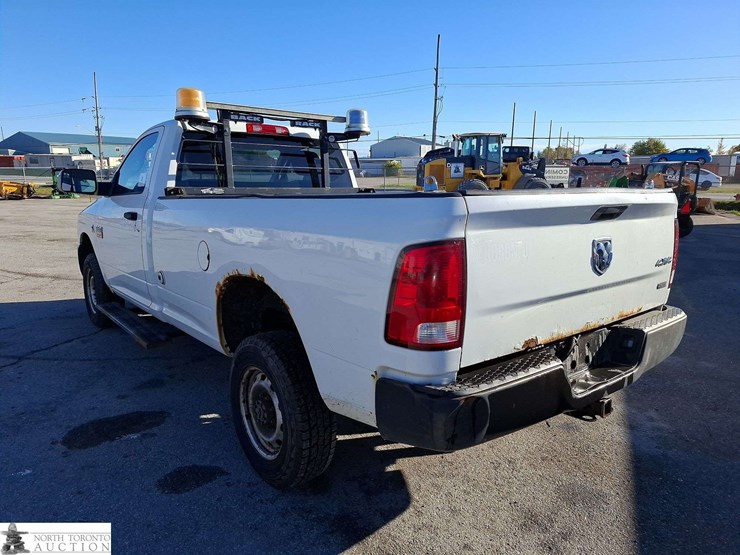2012-dodge-2500-image-7