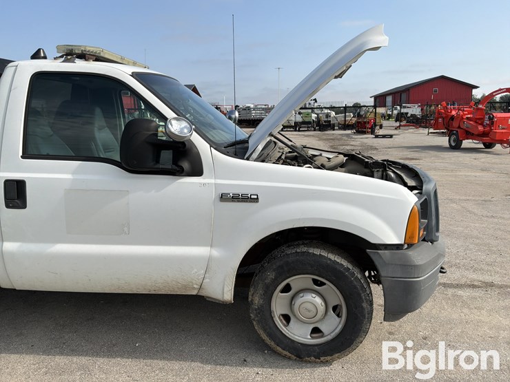 2006-ford-f250-xl-image-17