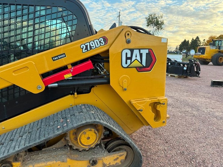 caterpillar-279d3-image-12