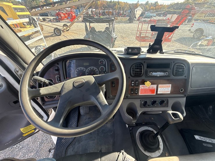 2004-caterpillar-3126-image-64