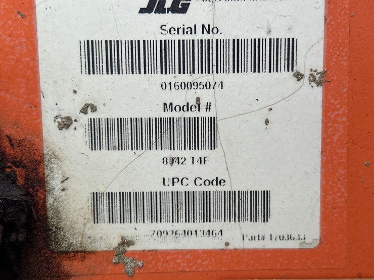 2019-jlg-8042-image-64