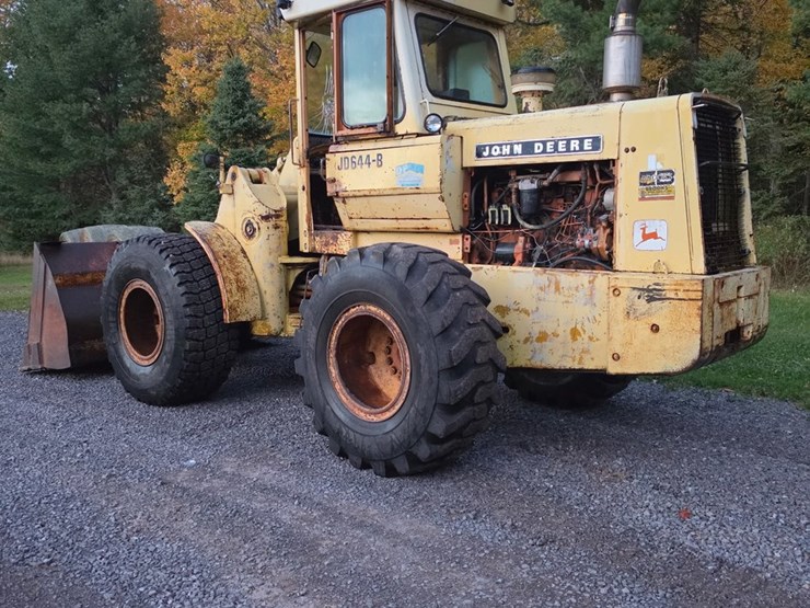 deere-644b-image-3