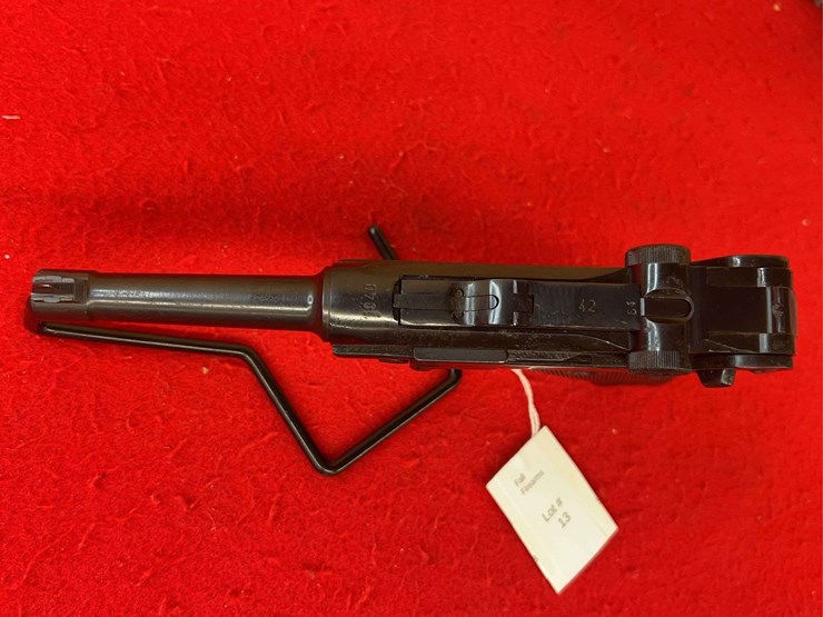 german-luger-9mm-semiauto-pistol-image-3