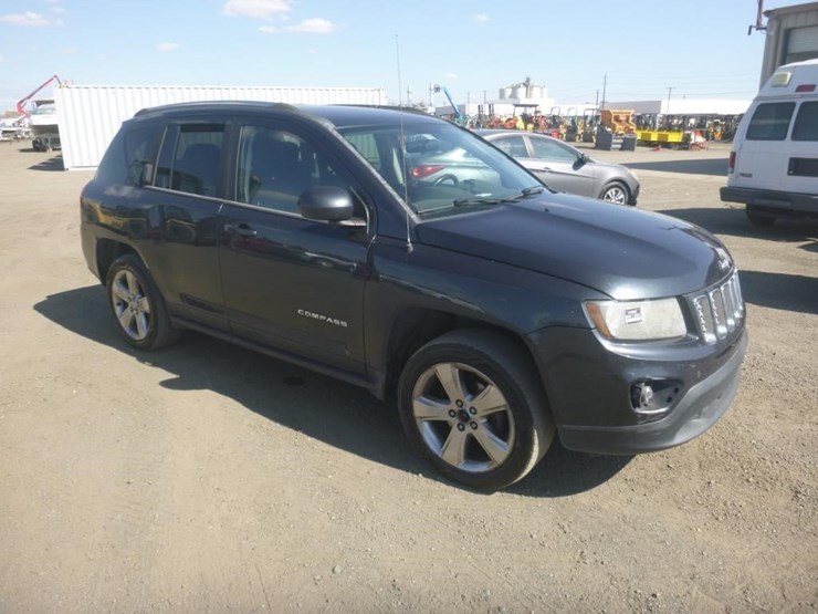 2014-jeep-compass-image-2