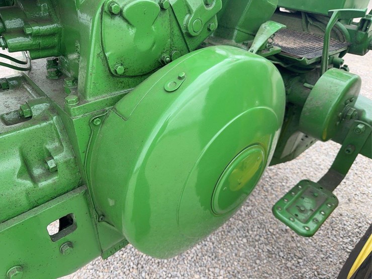 1953-john-deere-60-image-27
