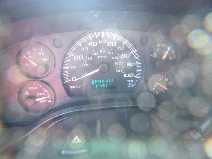2007-gmc-2500-image-13
