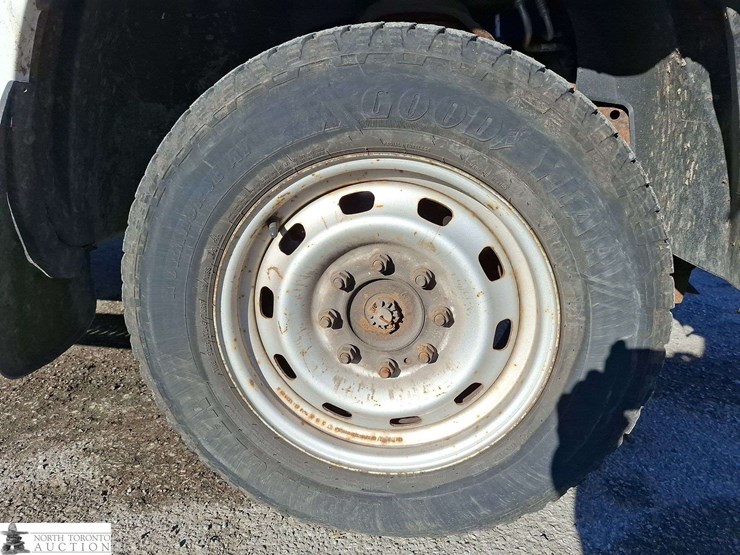 2012-dodge-2500-image-19