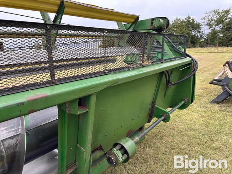 1981-john-deere-220-image-9