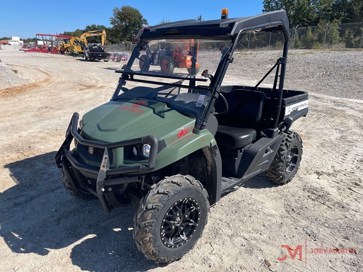 2024-john-deere-gator-image-7