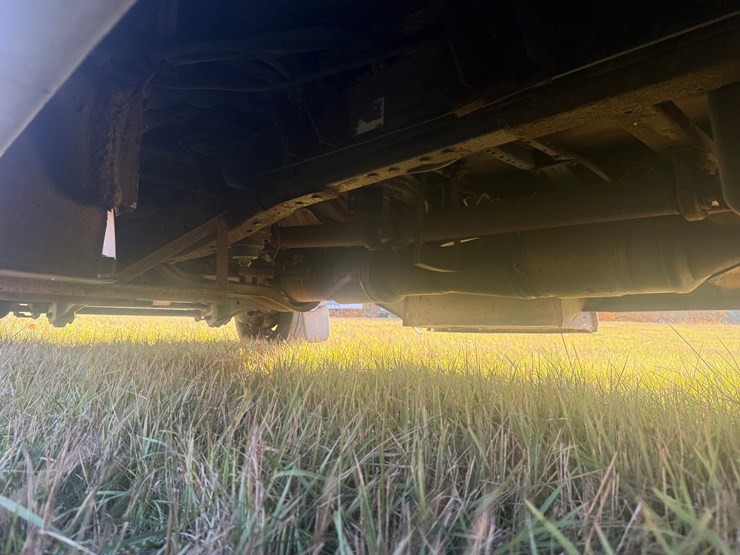 2015-ford-f550-image-29