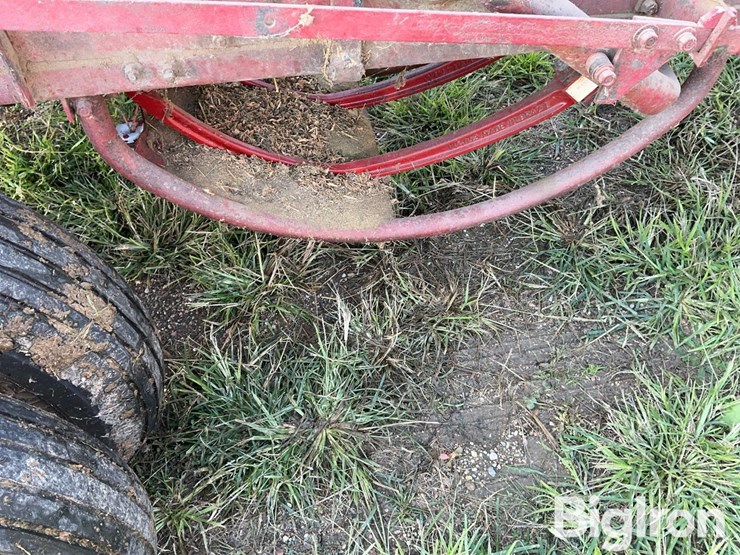 new-holland-68-image-18