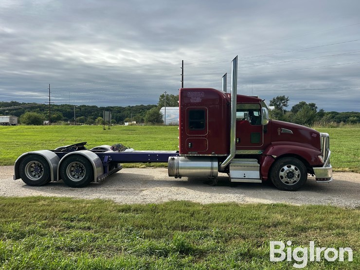 2013-kenworth-t660-image-4