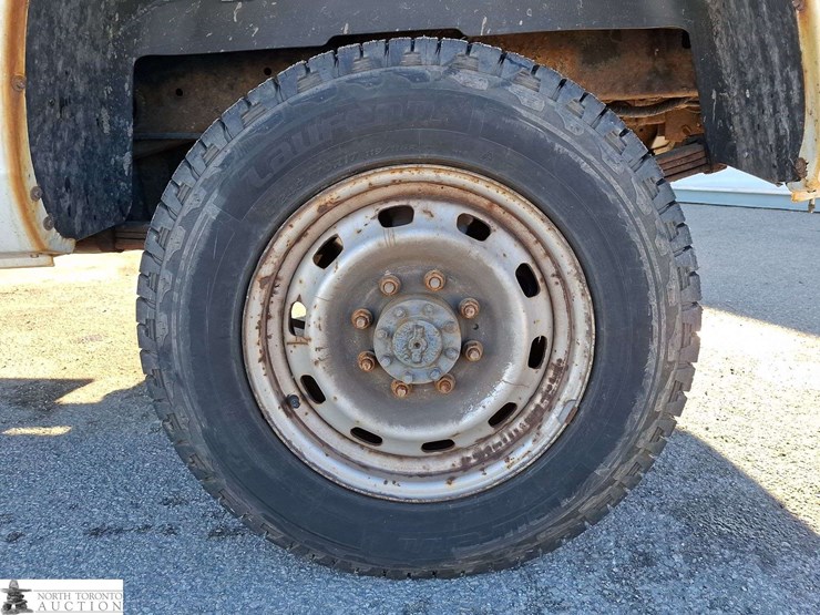 2012-dodge-2500-image-17