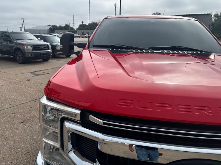 2022-ford-f250-image-25