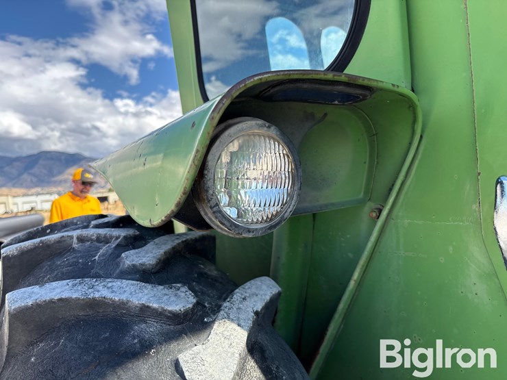 john-deere-2030-image-18