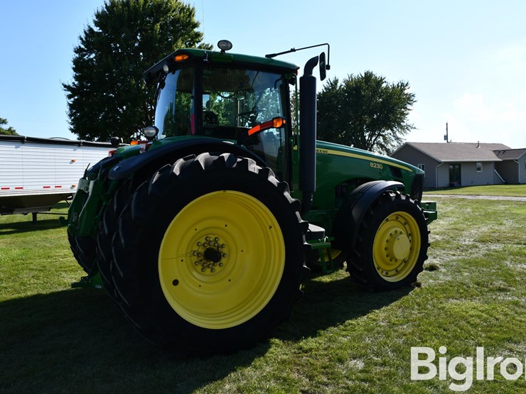 2008-john-deere-8230-image-5