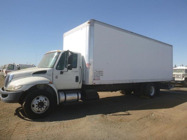 2013-international-durastar-4300-image-1