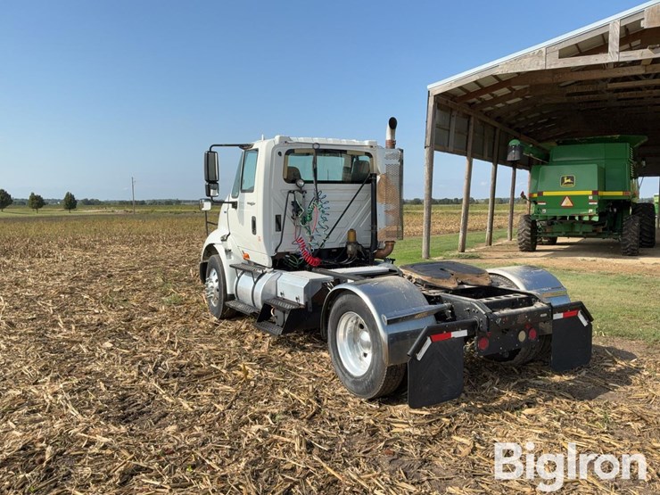2011-international-transtar-8600-image-7