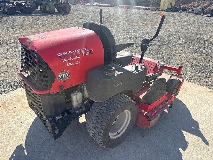 gravely-260z-image-5